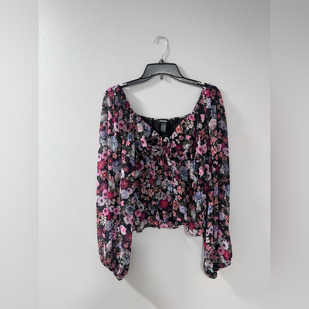 Express Floral Print V-Neck Smocked Top - Size Large